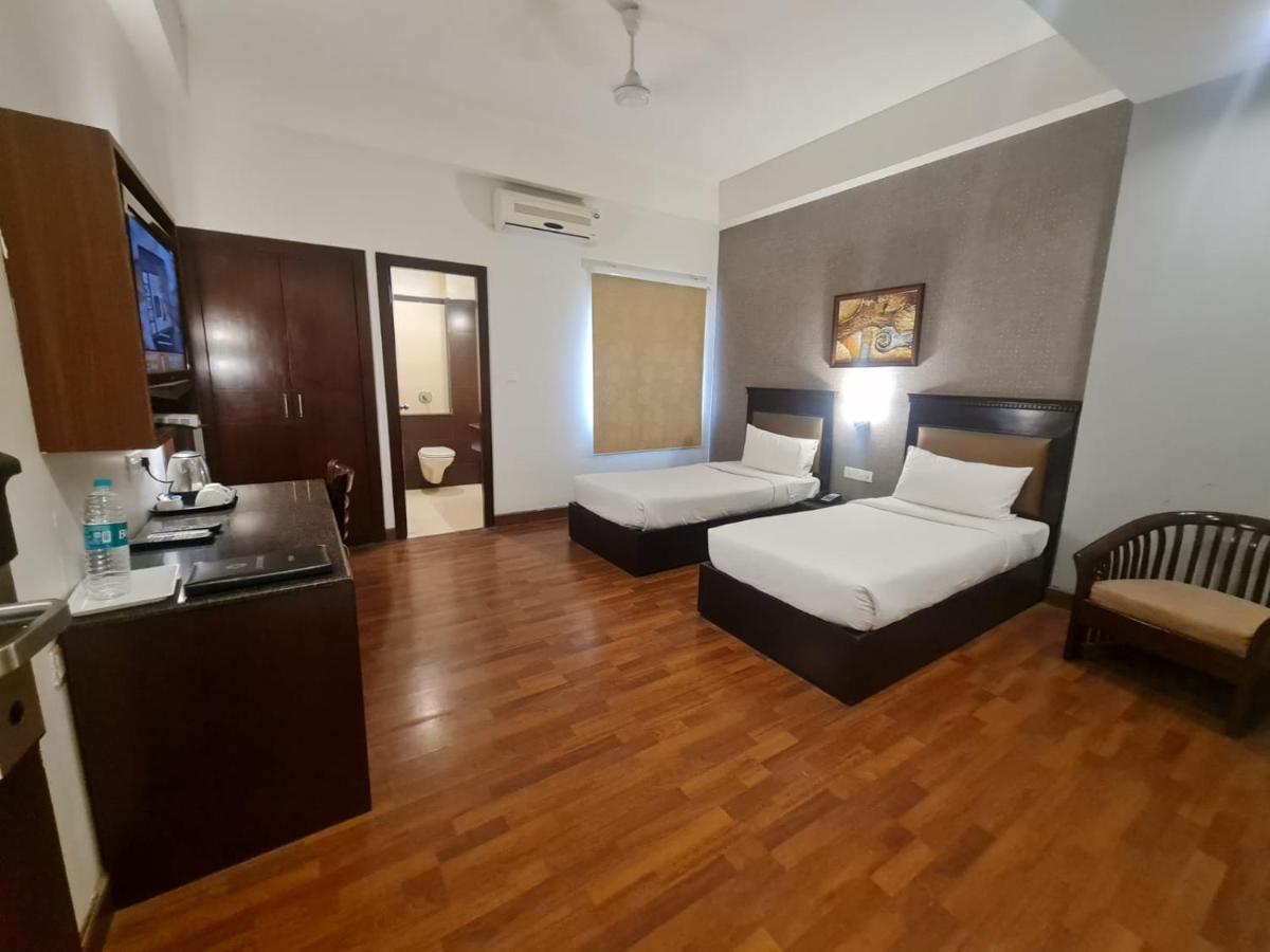 Hotel Lemon Park Haldwāni Exterior foto